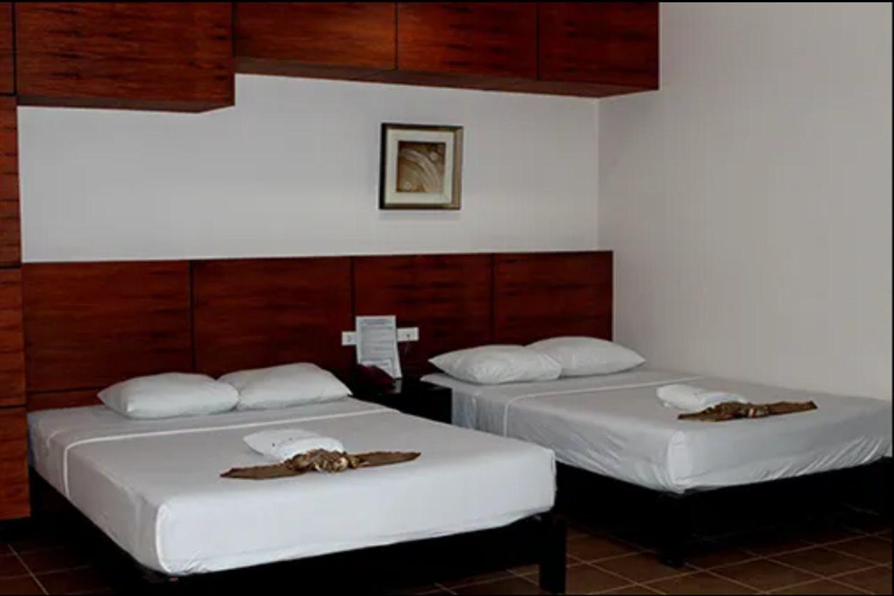 La Carmela De Boracay Hotel Manoc-Manoc Ngoại thất bức ảnh